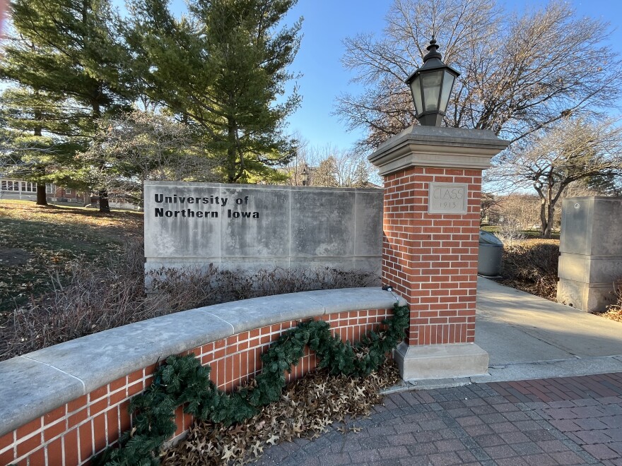 brick and concrete entrance to the University of Northern Iowa