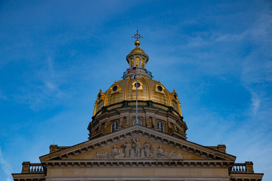 Iowa'c Capitol during the late afternoon