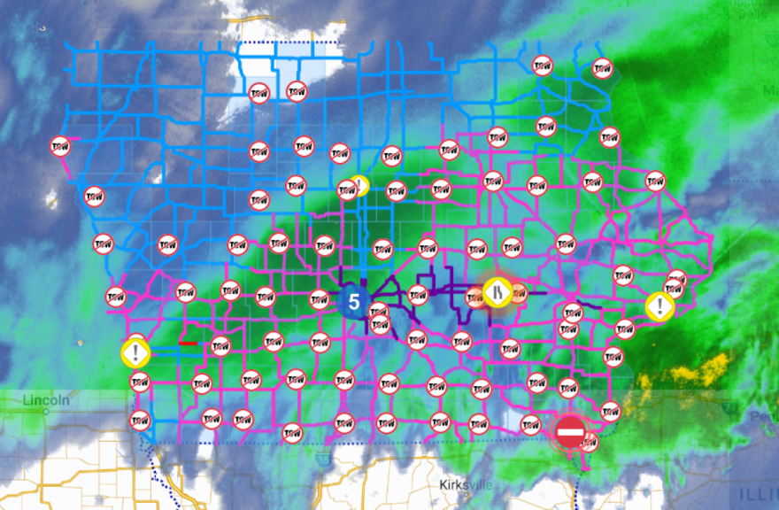 Map of the state of Iowa shows many no tow zones across the state.